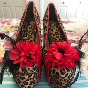Bettie Page Platform Wedges